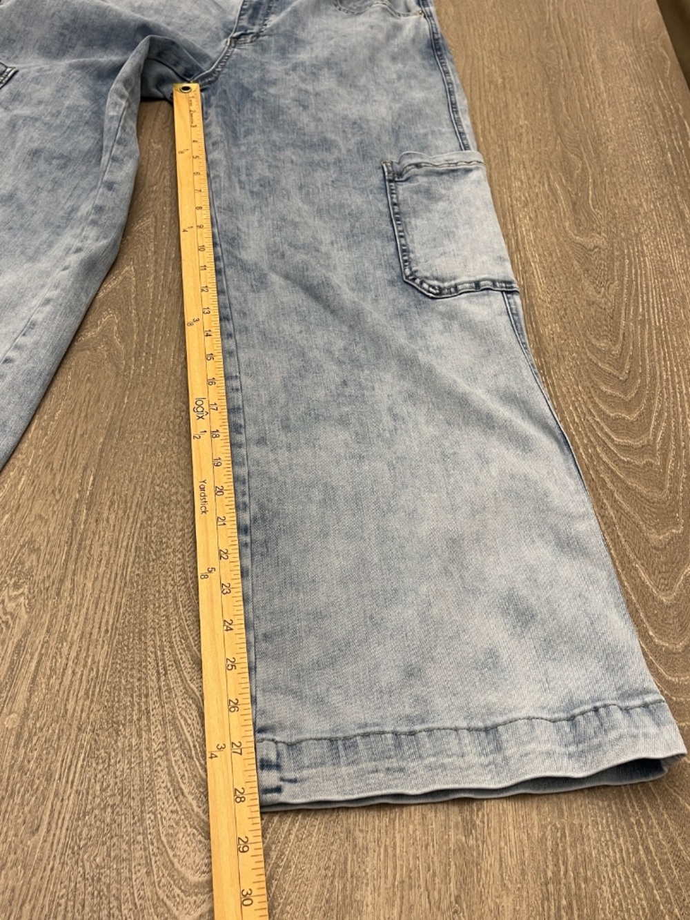 Mica Los Angeles Cargo Jeans Women's 31 Light Wash Denim Wide Leg High Rise - Picture 12 of 14